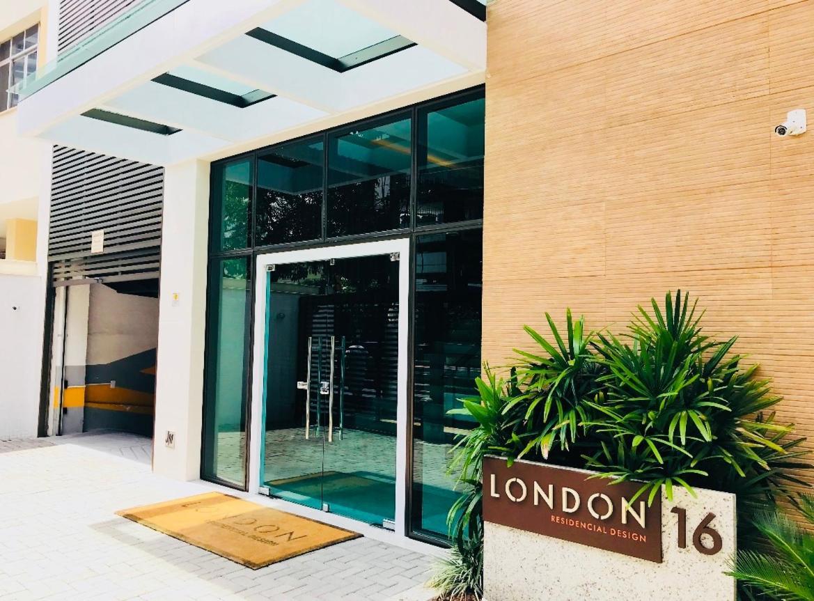 Apartament Loft London, Charme E Estilo No Coracao De Icarai Niterói Zewnętrze zdjęcie